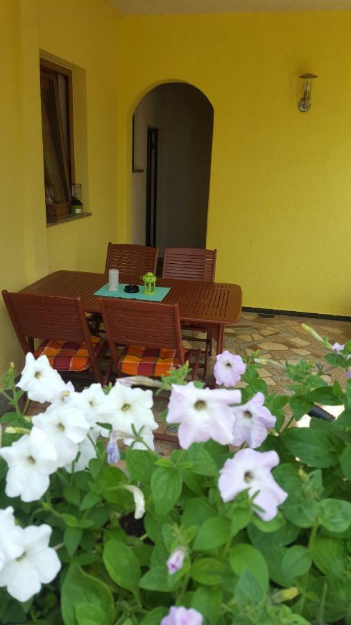 Apartments Ljubic Tar-Vabriga Buitenkant foto