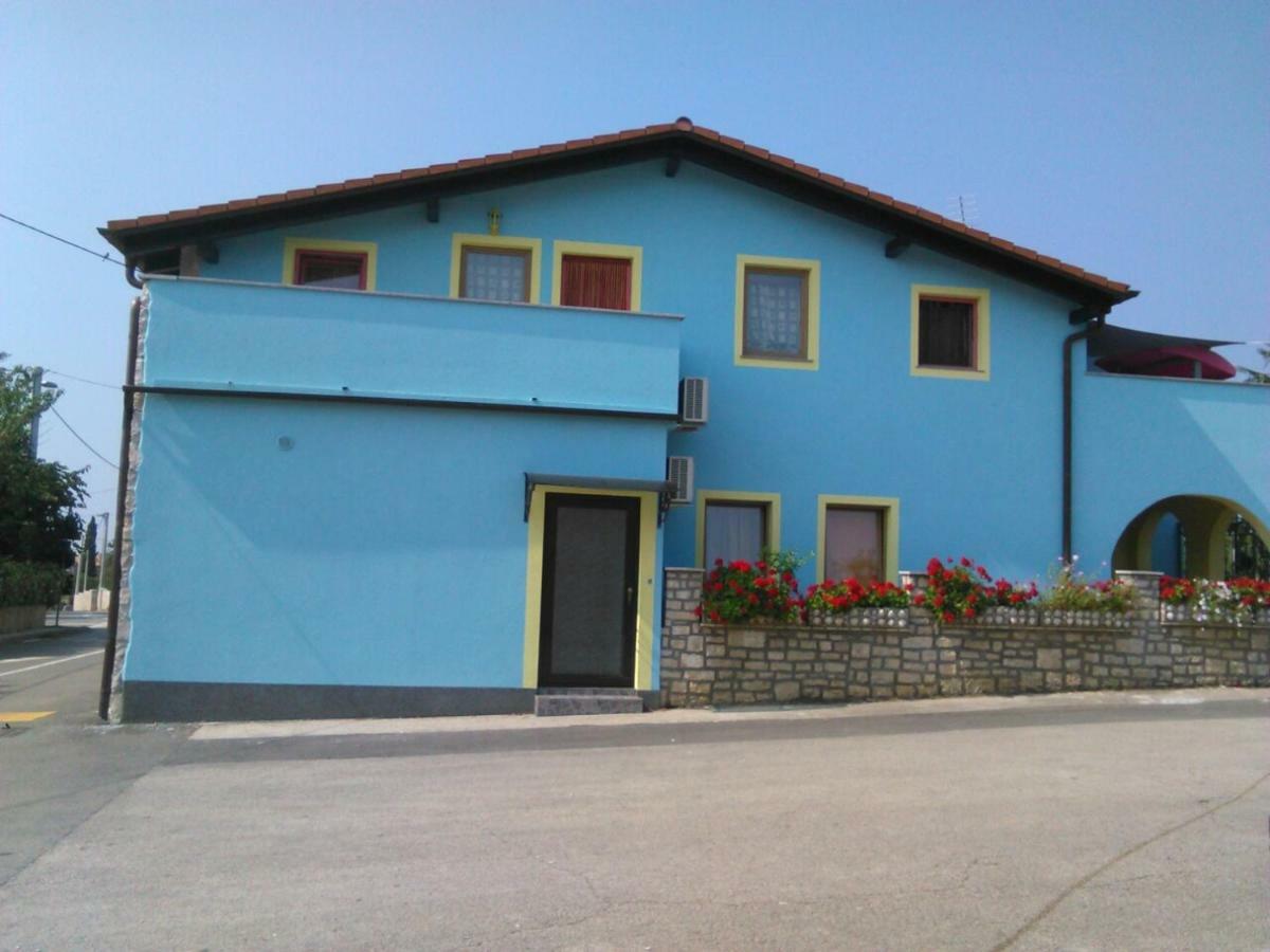 Apartments Ljubic Tar-Vabriga Buitenkant foto