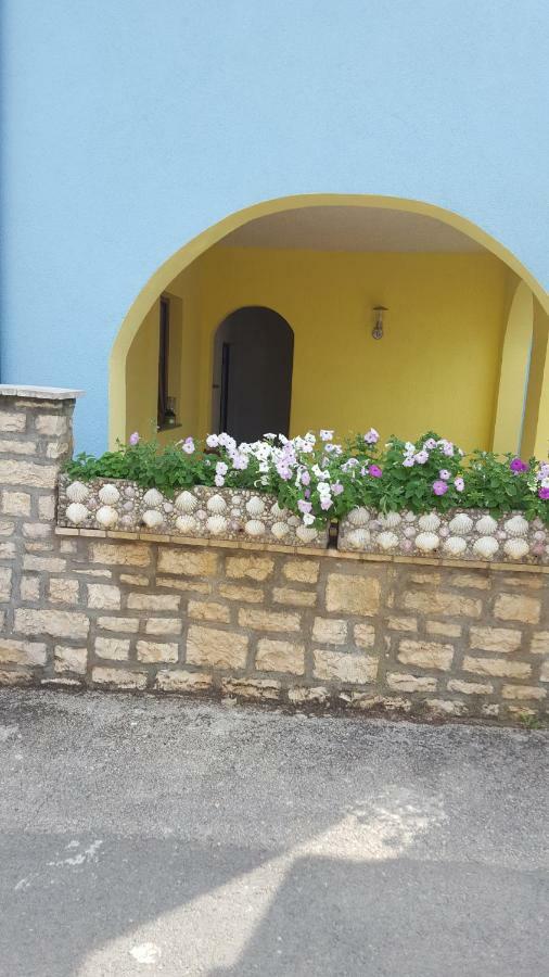 Apartments Ljubic Tar-Vabriga Buitenkant foto